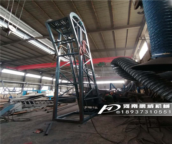 污泥單斗提升機(jī)
