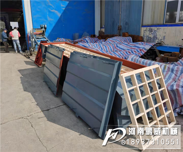 震動(dòng)篩和搖擺篩選用哪篩石英砂效果比較好？