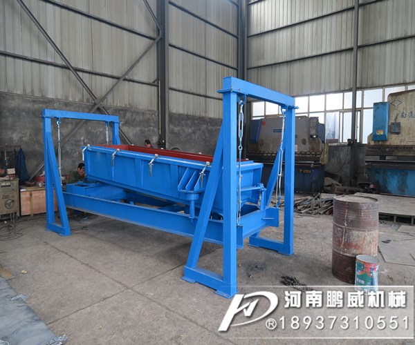 砂石料廠使用的振動(dòng)篩分機(jī)結(jié)構(gòu)及工作原理大致有以下幾種