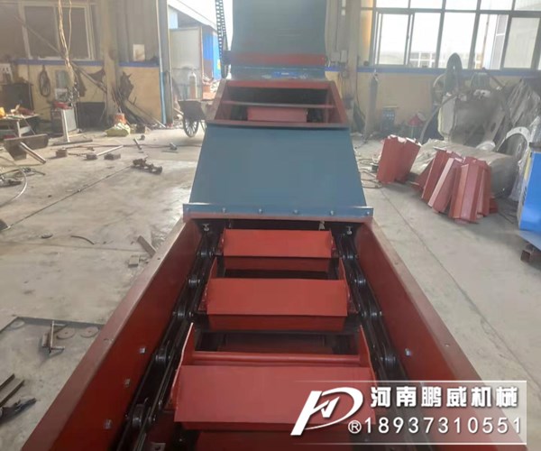 污泥斗式輸送機(jī)傾斜角度太小下不去泥怎么辦?
