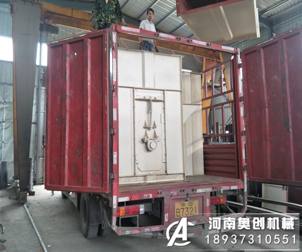 雙板鏈?zhǔn)蕉肥教嵘龣C